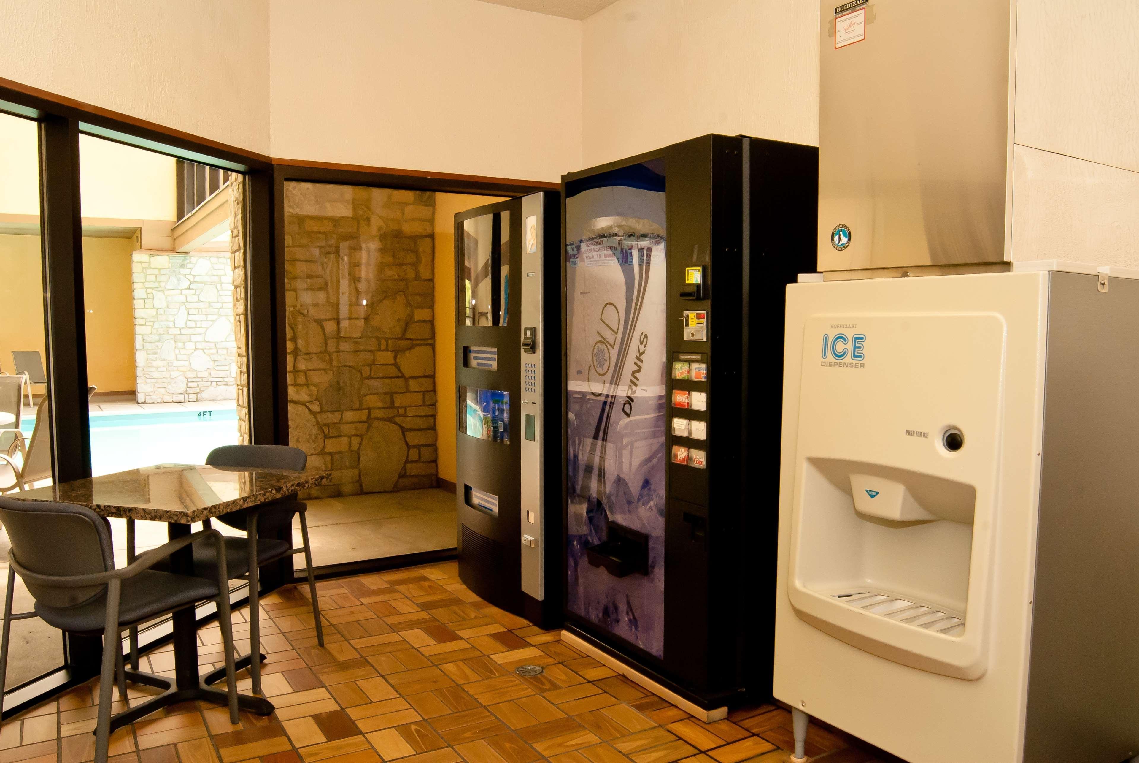 Best Western Clermont Cherry Grove Esterno foto